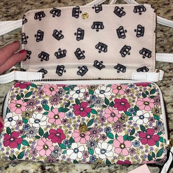 Juicy Couture Multicolor Floral Crossbody Wallet Purse Adjustable Strap New - Picture 4 of 14